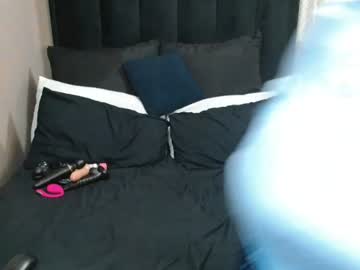 bustygoddessxx