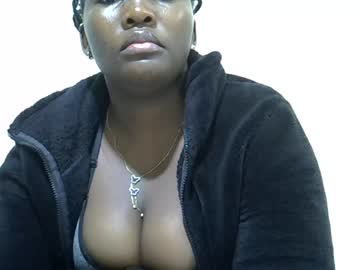 chubby_queenie07