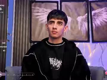 demian_hot99