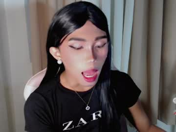 hot_khianna