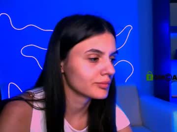 lisa_dark_