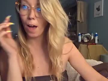 nikkib653466