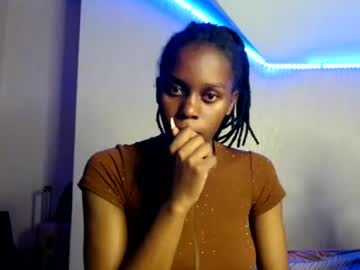 pretty_nyra