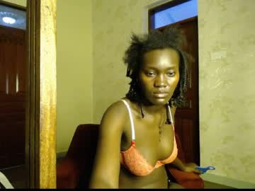 sasha_monella