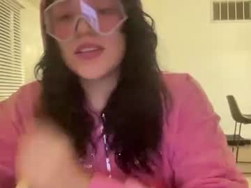 suzyishellawet